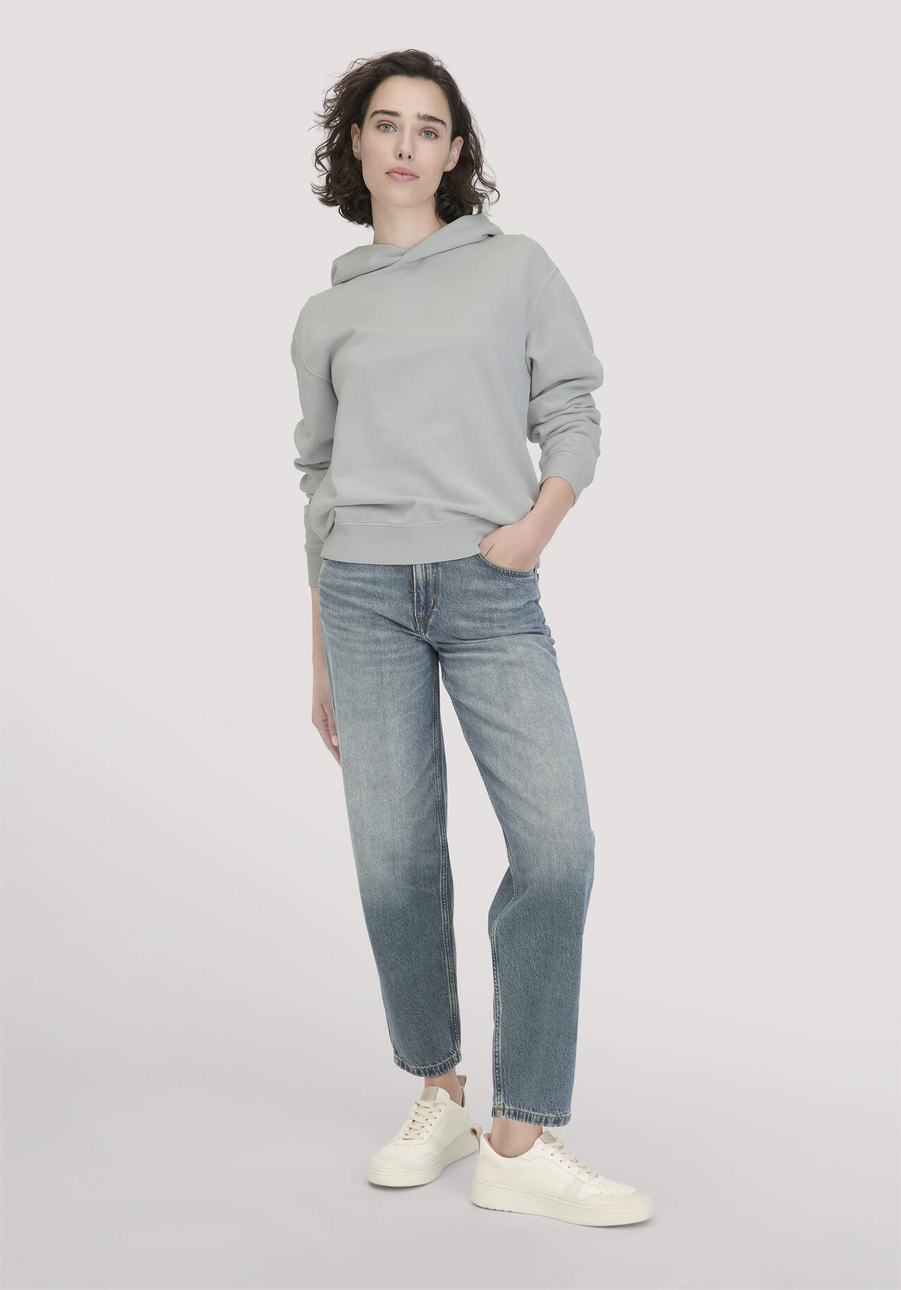 hessnatur Damen Court Sneaker aus Nappaleder - weiß Grösse36