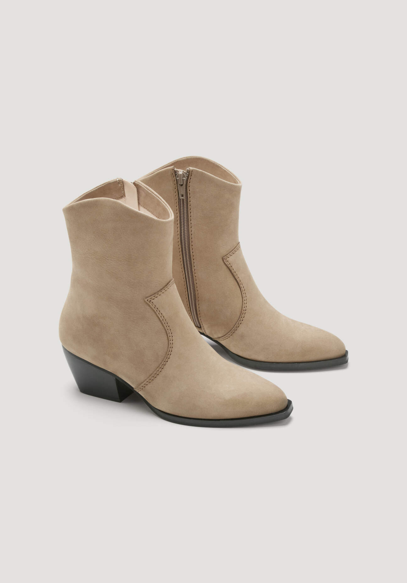 Thumbnail - hessnatur Damen Ankle Boots Western aus chromfrei gegerbtem Nubuk-Leder - braun - Größe 39