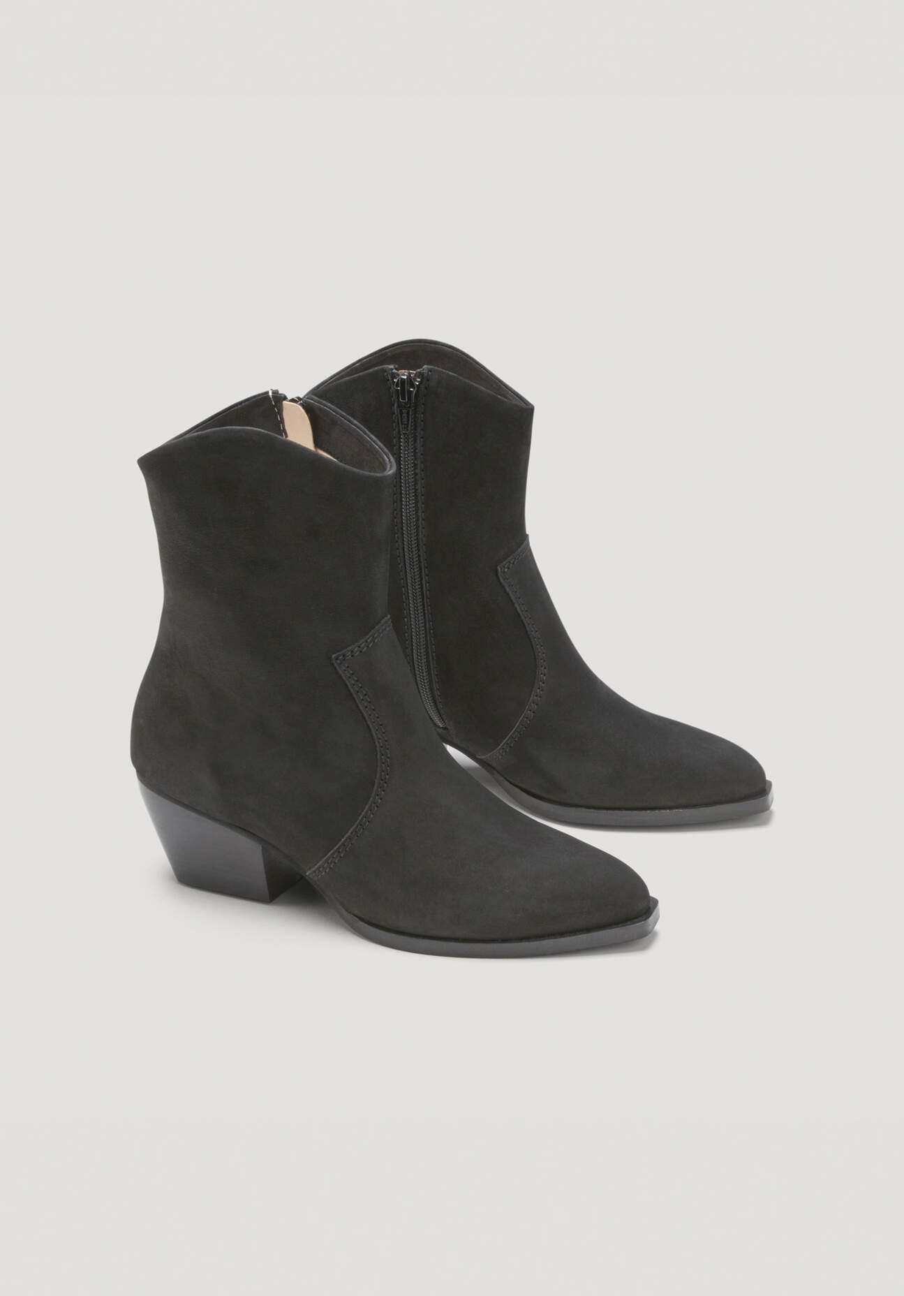 Thumbnail - hessnatur Damen Ankle Boots Western aus chromfrei gegerbtem Nubuk-Leder - schwarz - Größe 36