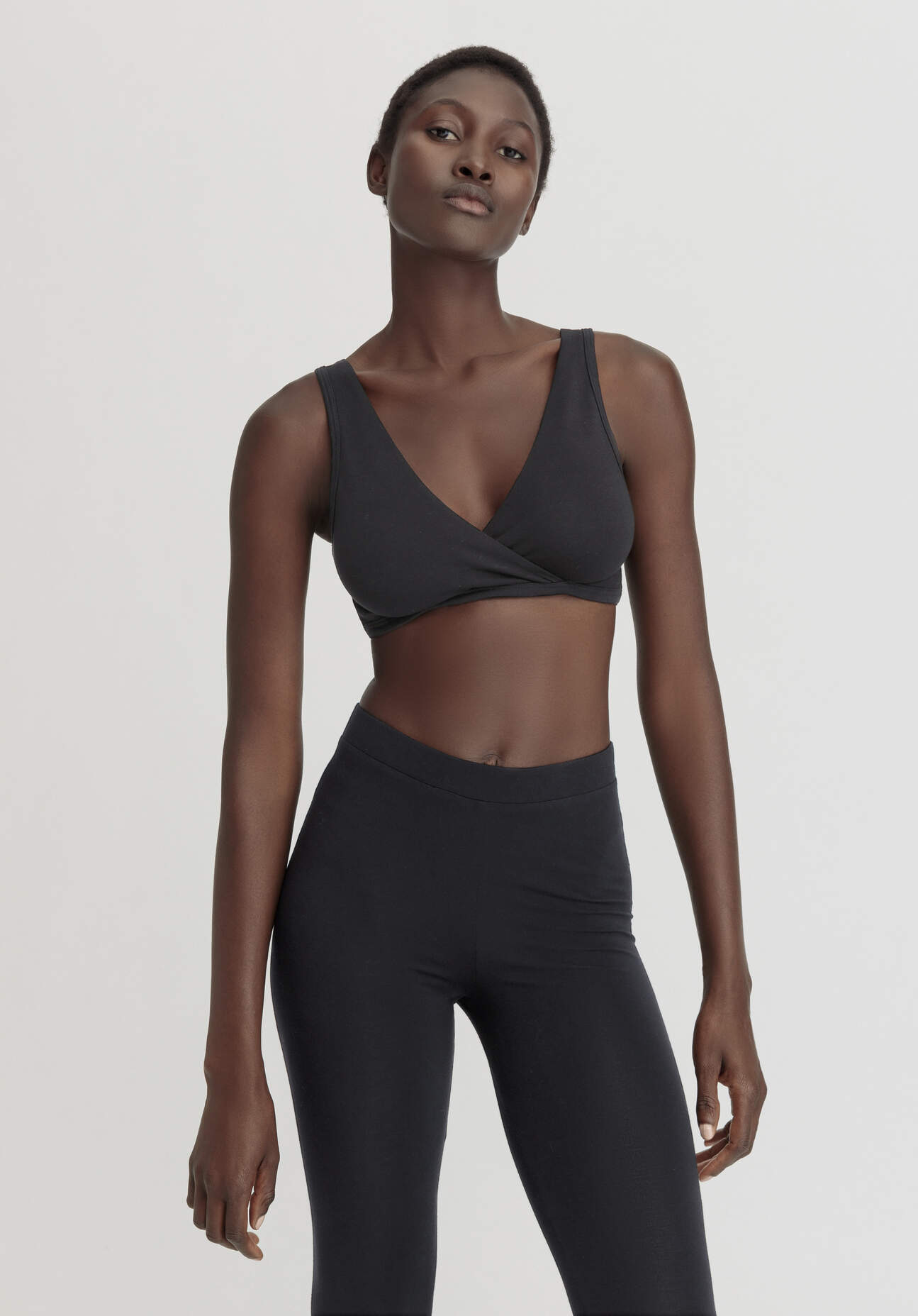 hessnatur Damen Still-Bustier aus Bio-Baumwolle - schwarz GrösseL