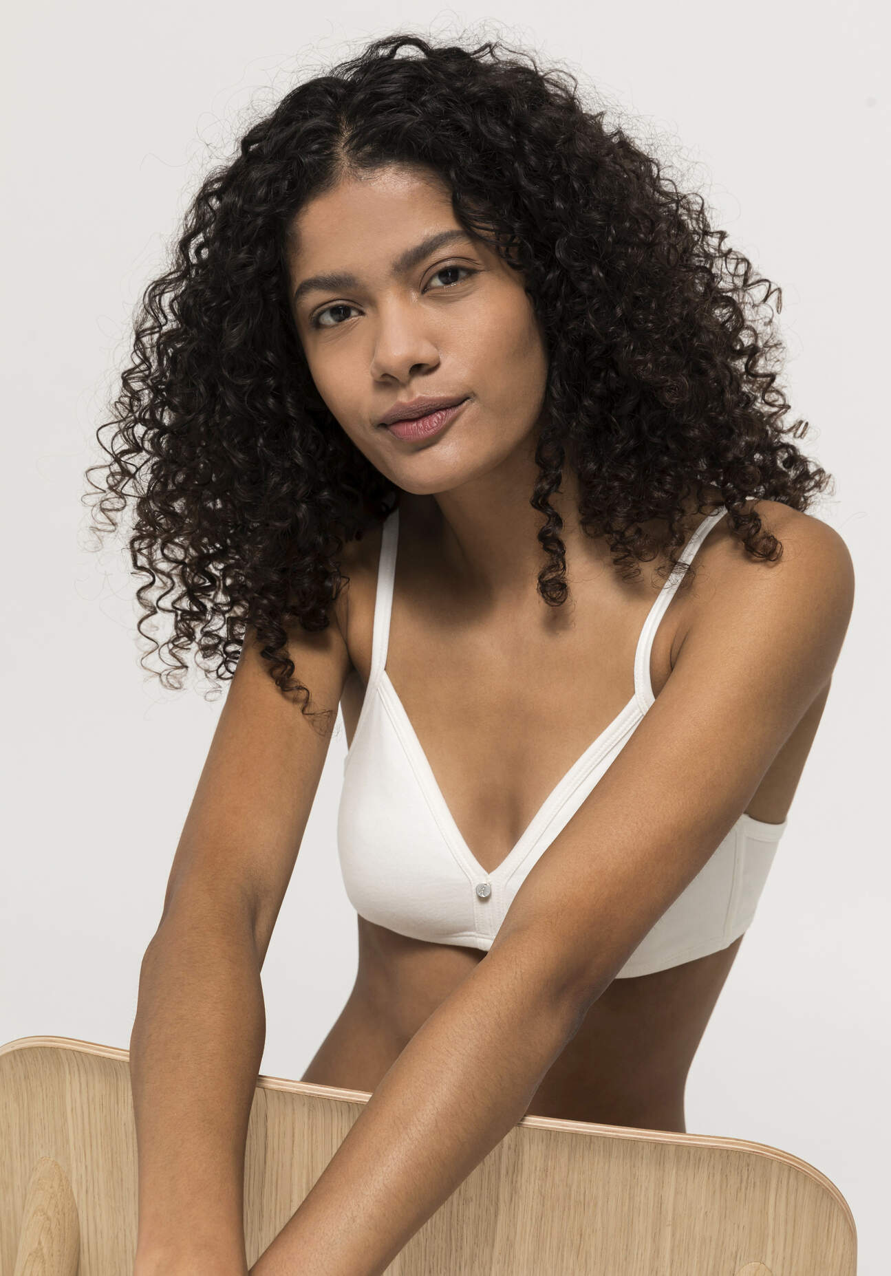 hessnatur Damen Triangel BH bügellos COTTON FEEL aus Bio-Baumwolle - weiß Grösse70A
