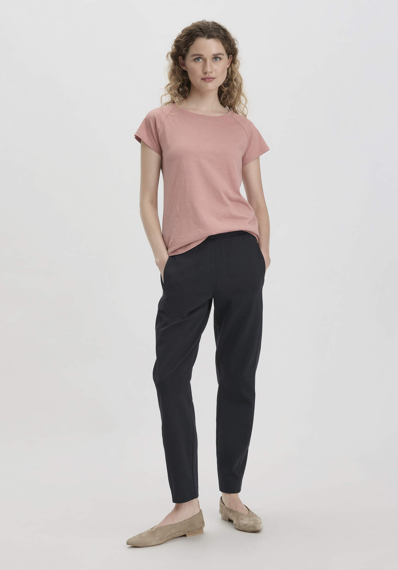 Thumbnail - hessnatur Damen Jersey Hose Slim Regular aus Bio-Baumwolle - schwarz - Größe 36