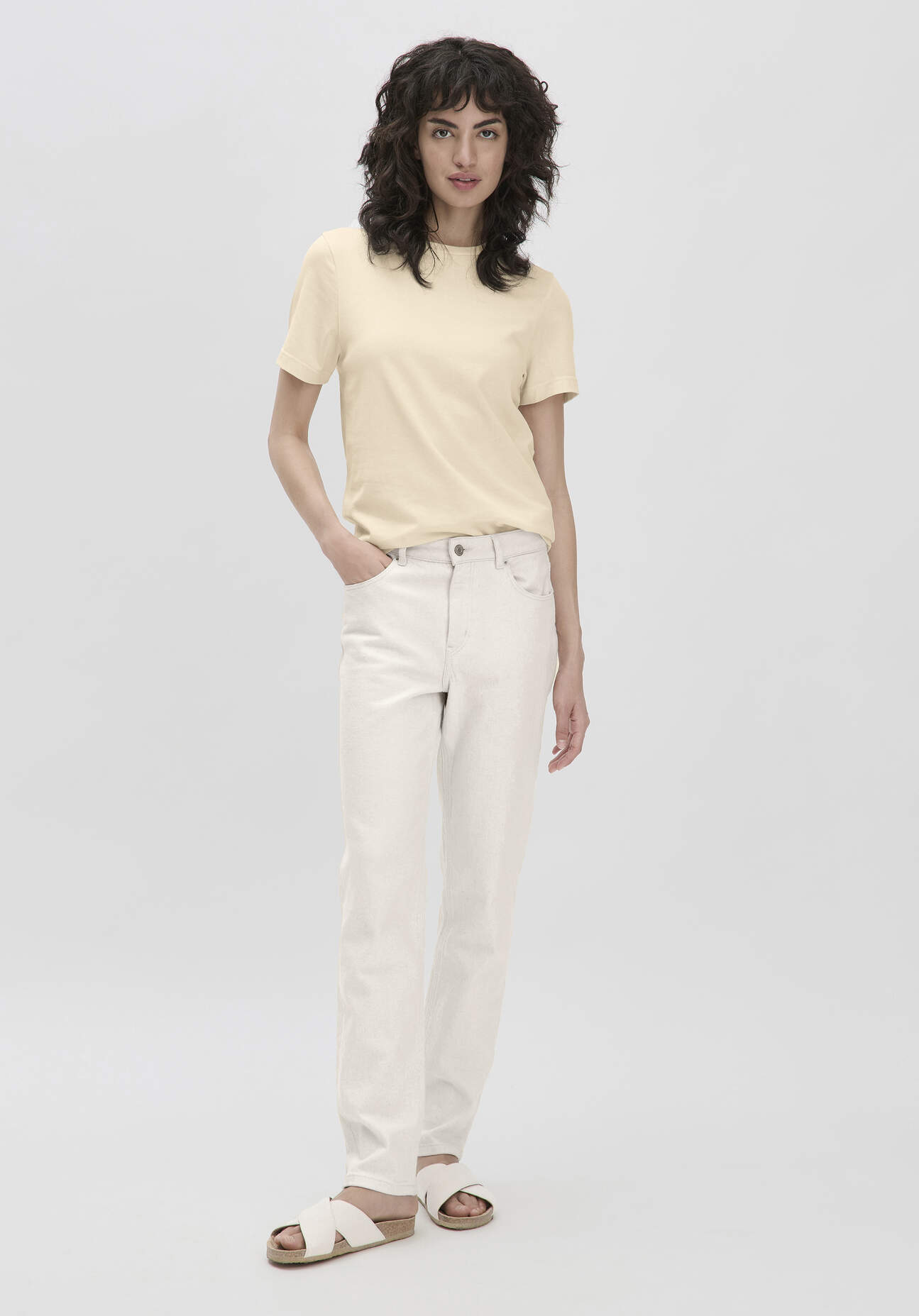 hessnatur Damen Jeans HANNA High Rise Mom aus Bio-Denim mit Hanf - natur Größe 25/30