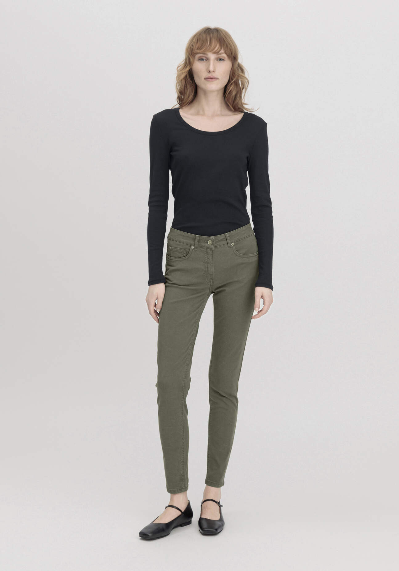Thumbnail - hessnatur Damen Hose Five Pocket Skinny aus TENCEL™ Lyocell mit Bio-Baumwolle - grün - Größe 46
