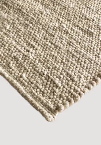 Coburger Fuchs woven carpet made from pure organic virgin wool Coburger Fuchs woven carpet made from pure organic virgin wool