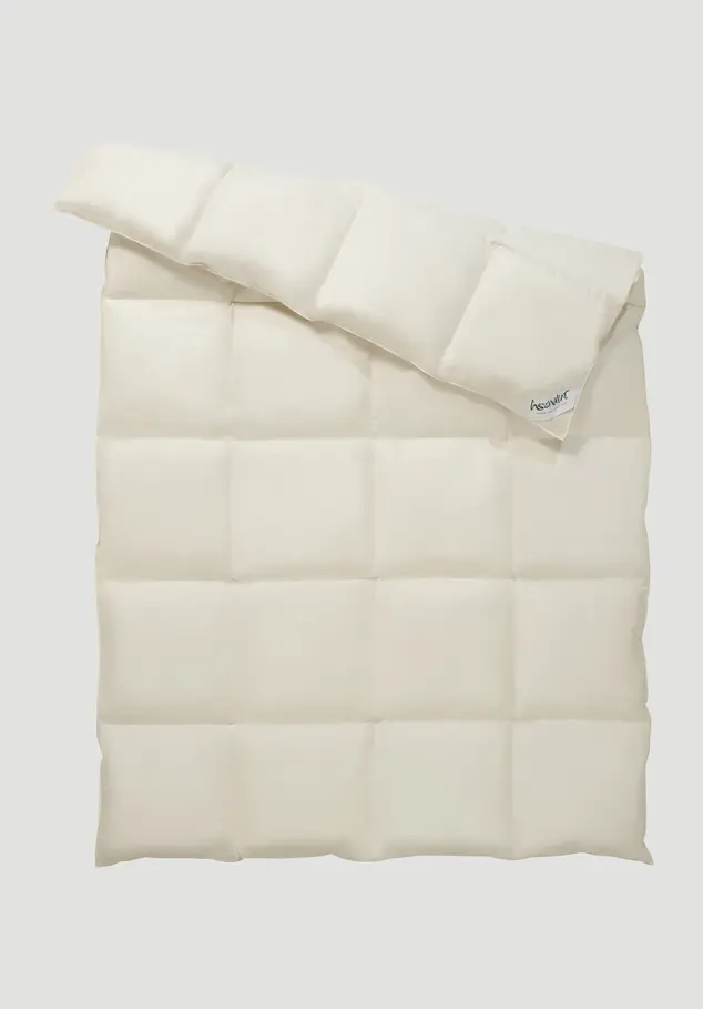Warm down duvet