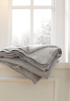 Decke MALMÖ aus reiner Bio-Baumwolle