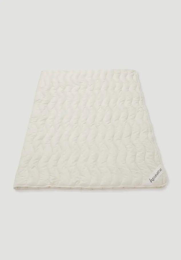Year-round duvet made from pure organic cotton