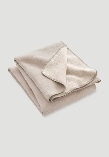 MALMÖ blanket made of pure organic cotton