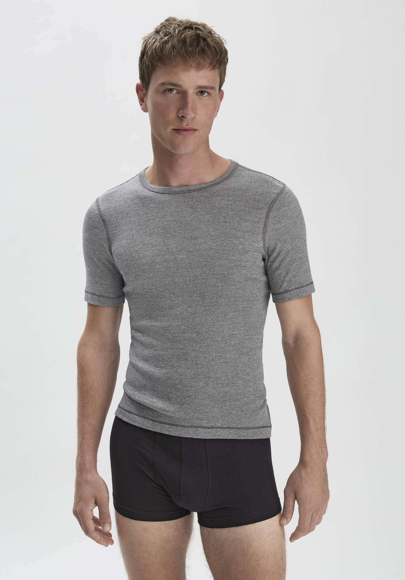 hessnatur Herren T-Shirt PURE FUNCTION mit Bio-Merinowolle und Seide - grau Grösse4 = S