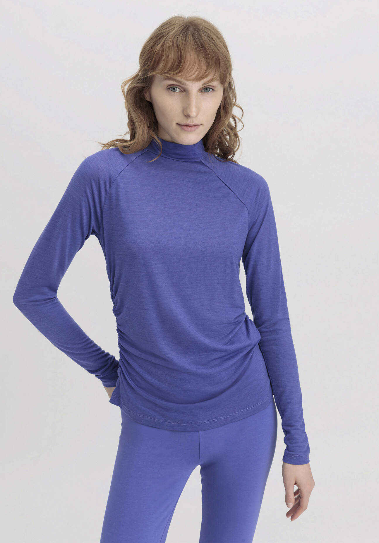 Thumbnail - hessnatur Loungewear Shirt Langarm Slim ACTIVE FUNCTIONAL aus Bio-Merinowolle und TENCEL™ Lyocell - blau - Größe 34