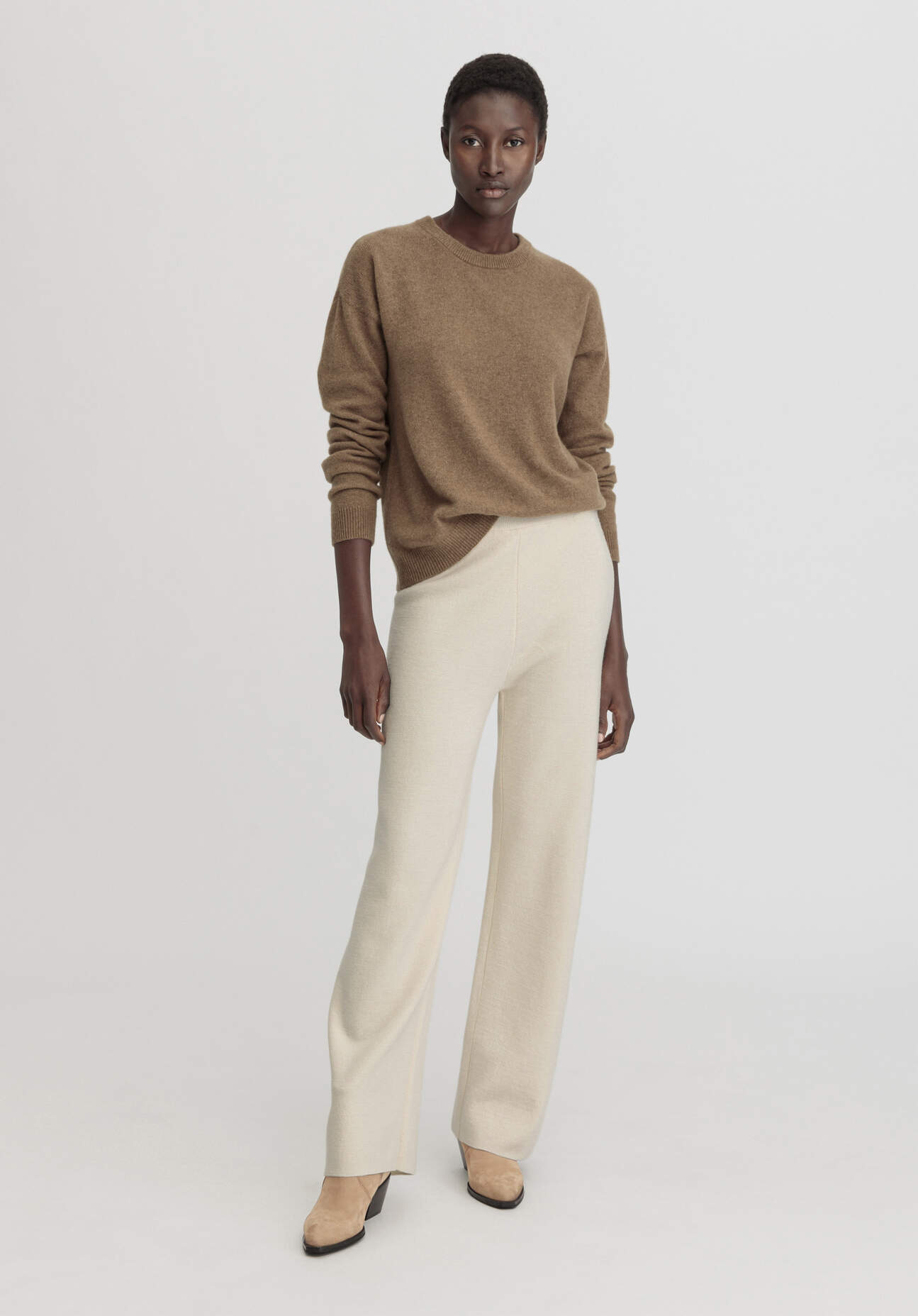 hessnatur Damen Strickhose Relaxed aus Bio-Baumwolle und Bio-Merinowolle - natur Größe M