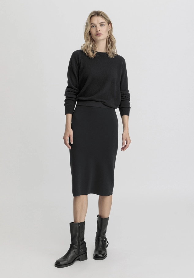 hessnatur, Slim knitted skirt made from pure organic merino wool