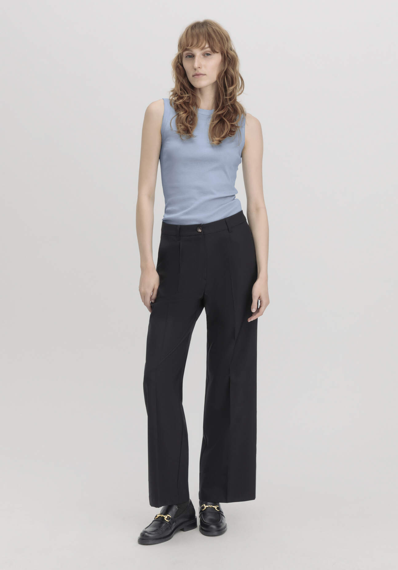 hessnatur Damen Hose Wide Leg Regular aus Bio-Merinowolle - schwarz - Größe 42