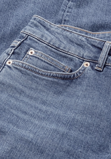 LINA Mid Rise Skinny jeans made from organic denim - 6