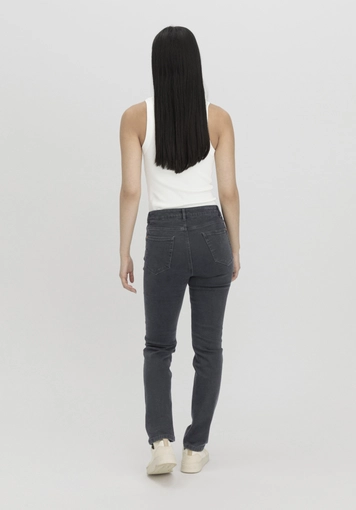 LINN High Rise Slim jeans made from organic denim - 1