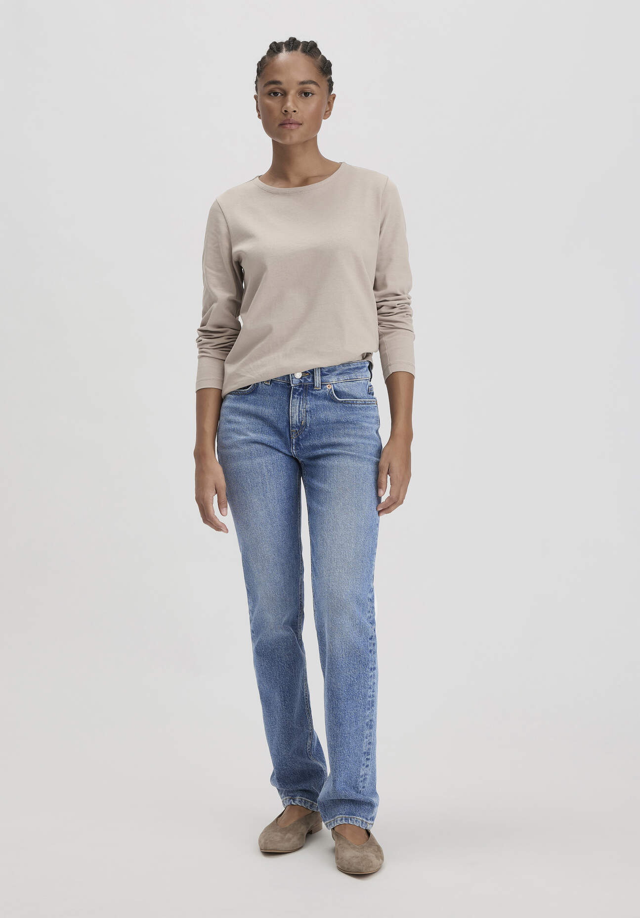 hessnatur Damen Jeans MARIE Mid Rise Straight aus Bio-Denim - blau Grösse26/32