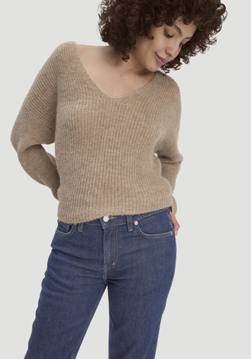 LEA Mid Rise Slim jeans made from organic denim - 2