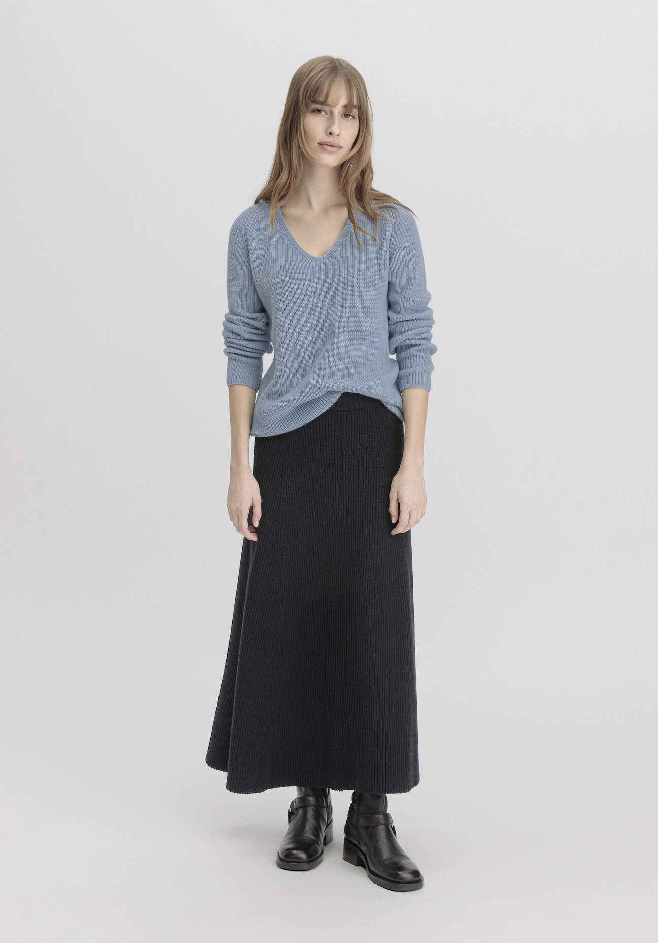 hessnatur Damen Strickrock Midi Regular aus Bio-Baumwolle - schwarz Größe 36