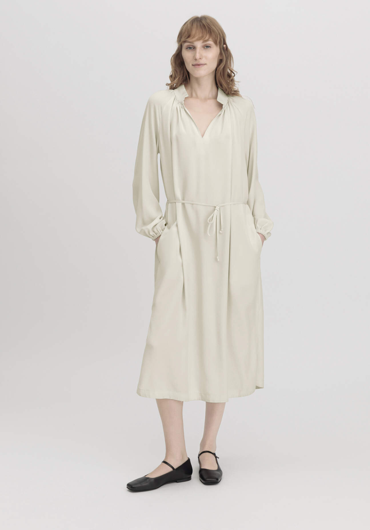 Thumbnail - hessnatur Damen Kleid Midi Oversized aus TENCEL™ Lyocell - beige - Größe 48
