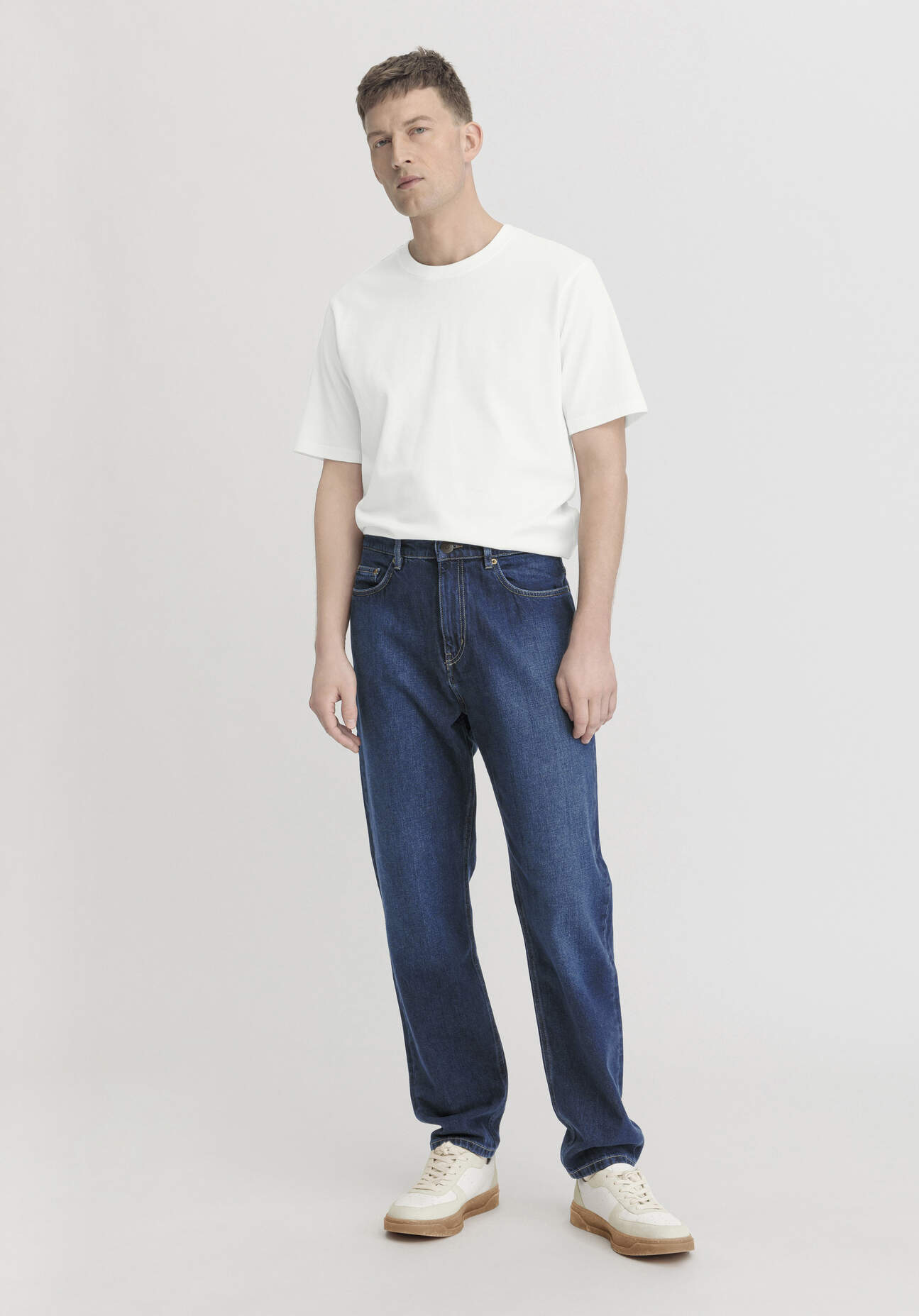 hessnatur Herren Jeans MADS Relaxed Tapered aus Bio-Denim - blau Größe 32/32