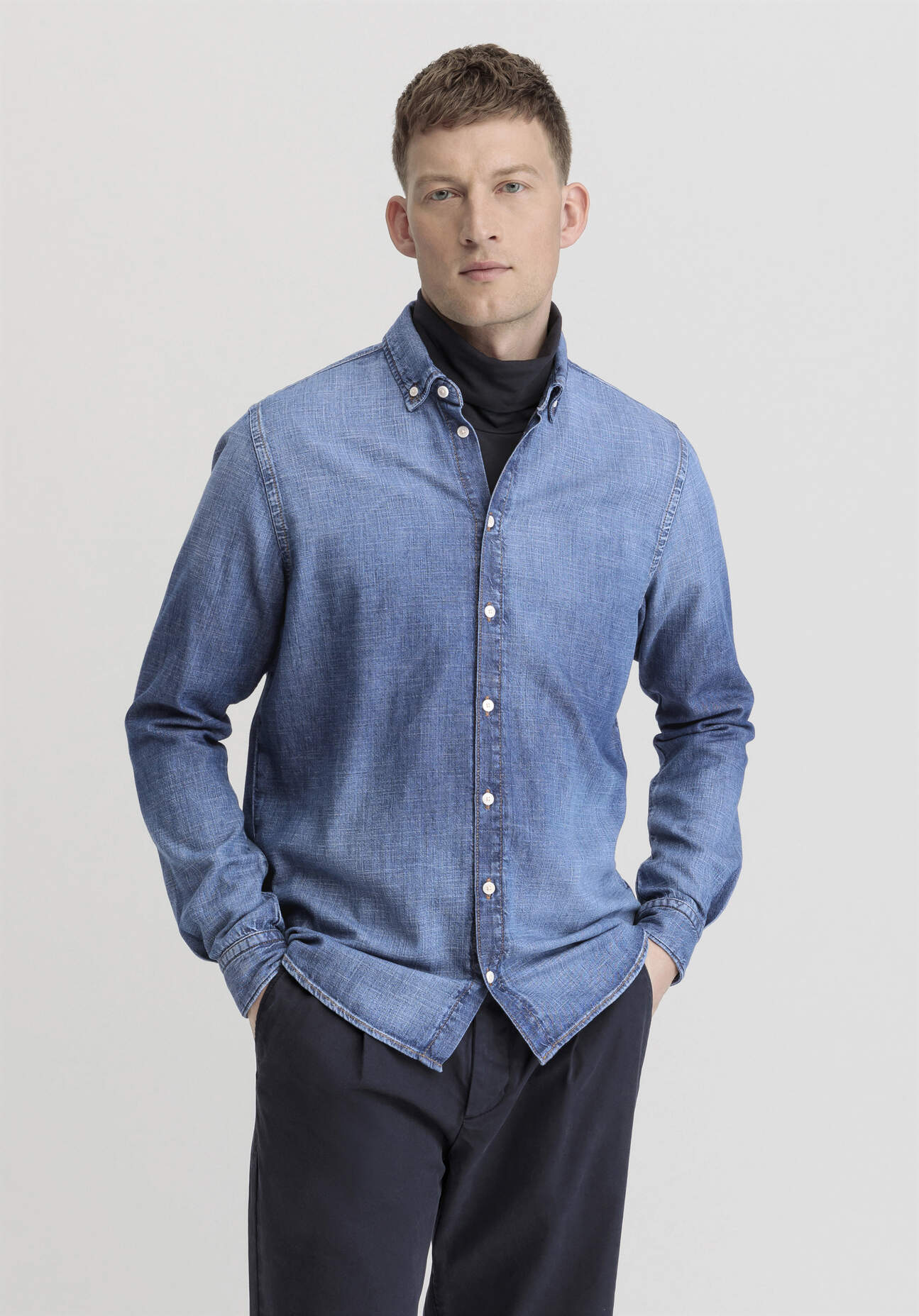 hessnatur Herren Jeans Hemd Regular aus Bio-Denim - blau GrösseXS (37/38)