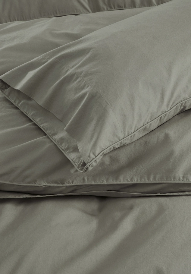 Percale bedding set made from pure organic cotton
