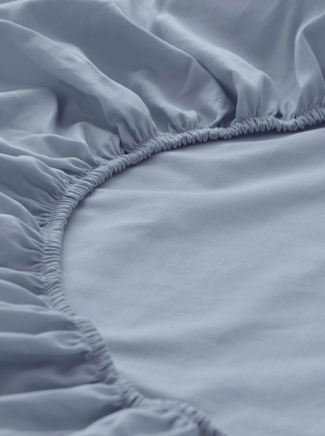 Satin fitted sheet made from pure organic cotton