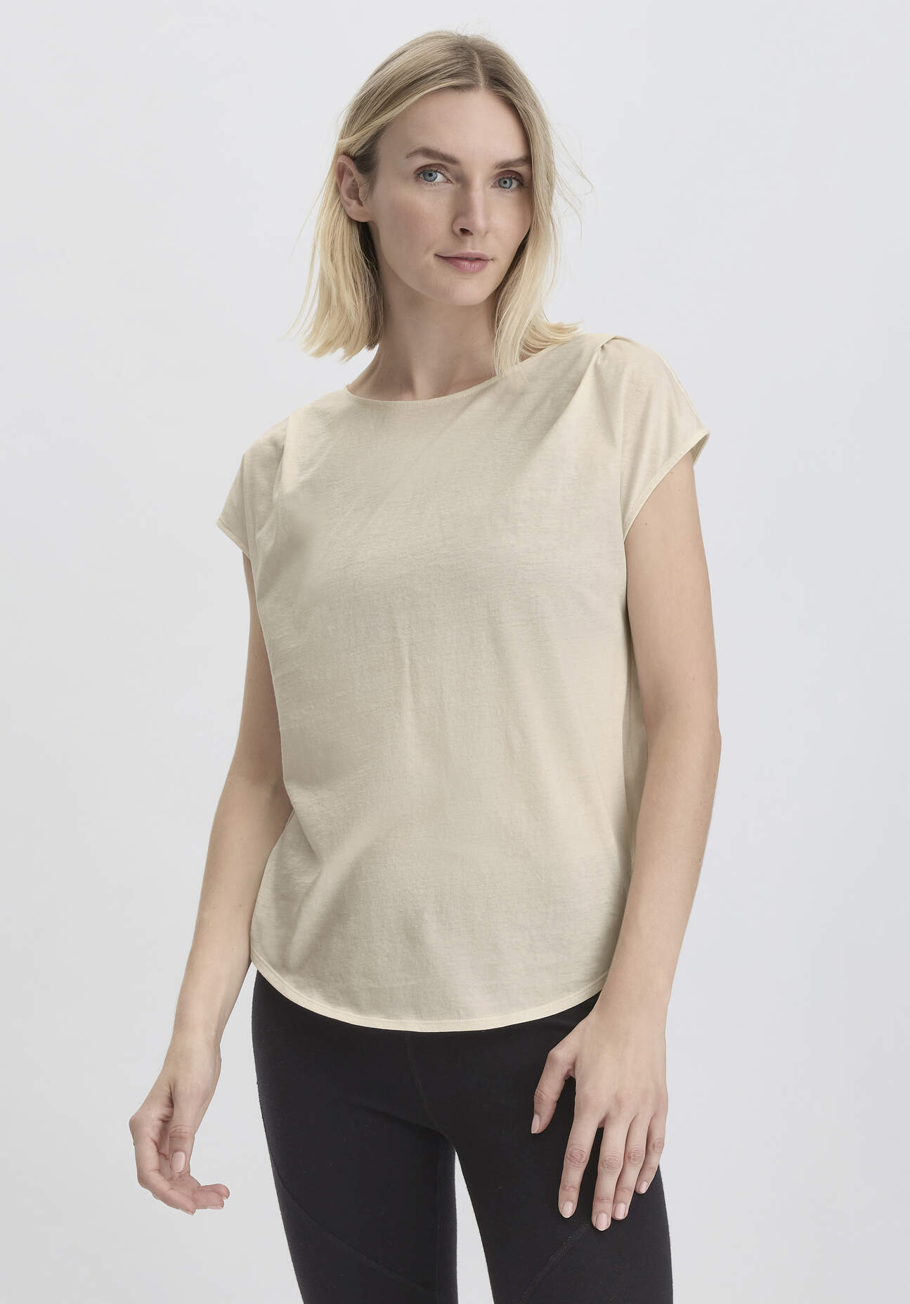 Thumbnail - hessnatur Loungewear Shirt Relaxed ACTIVE LIGHT aus Bio-Baumwolle - natur - Größe 48