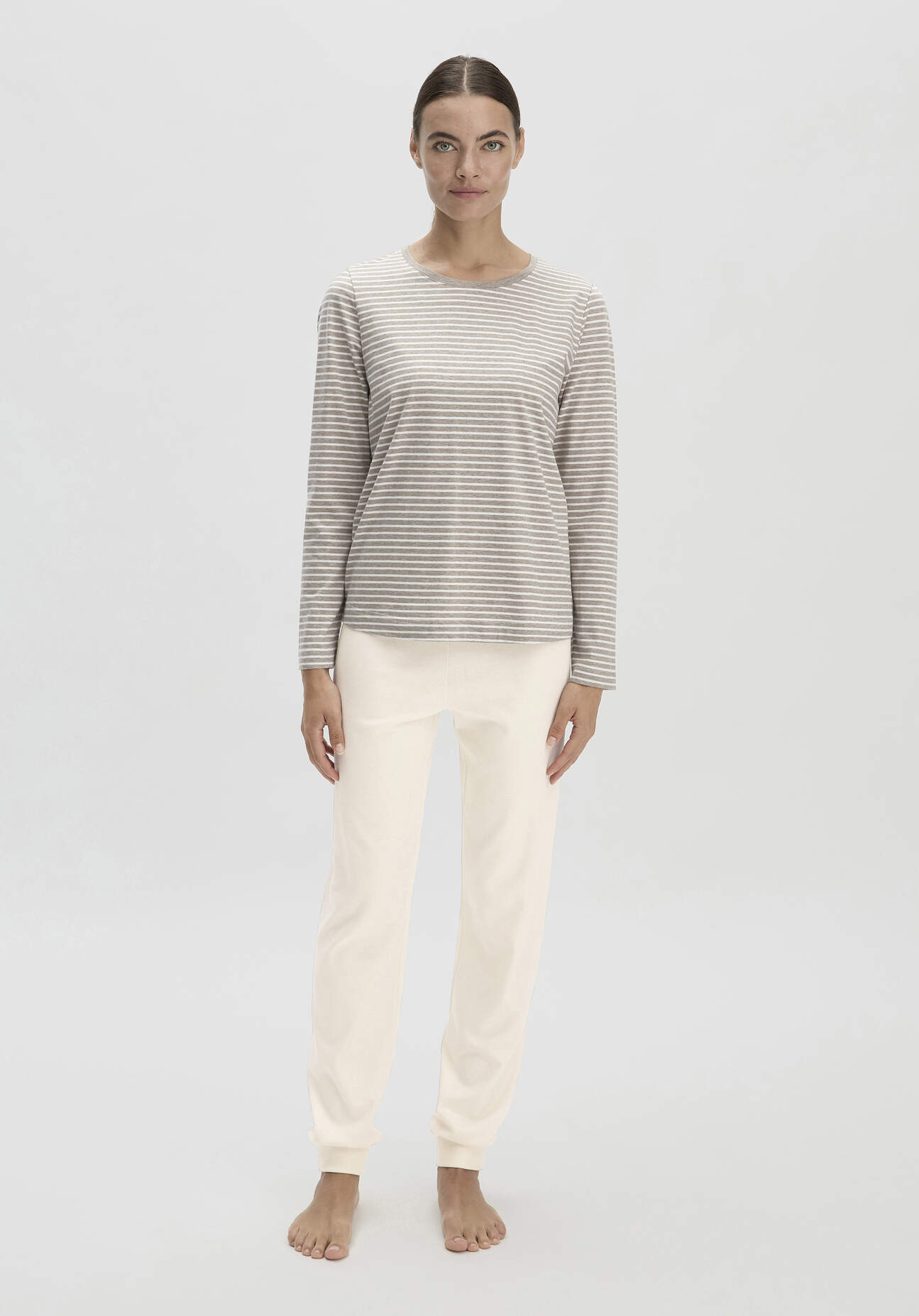 hessnatur Damen Schlafshirt Regular PURE COTTON - beige Größe 46