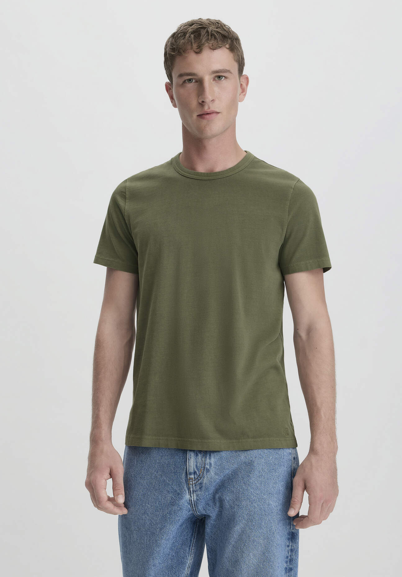 hessnatur Herren Shirt Regular aus Bio-Baumwolle - grün Größe 48
