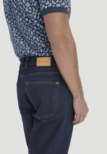 MADS Relaxed Tapered jeans made from organic denim - 2