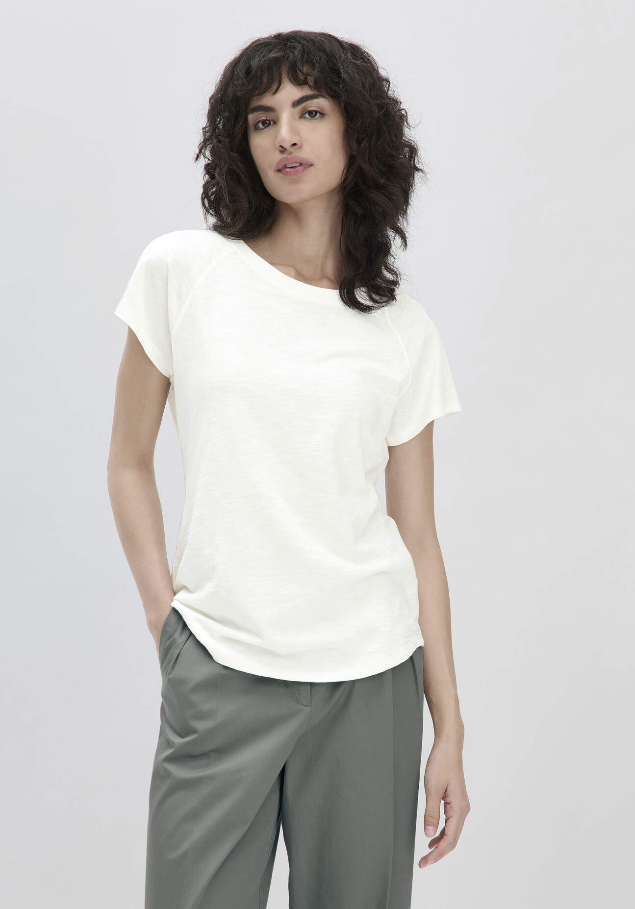 hessnatur Damen Slub Shirt Regular aus Bio-Baumwolle - weiß Grösse34