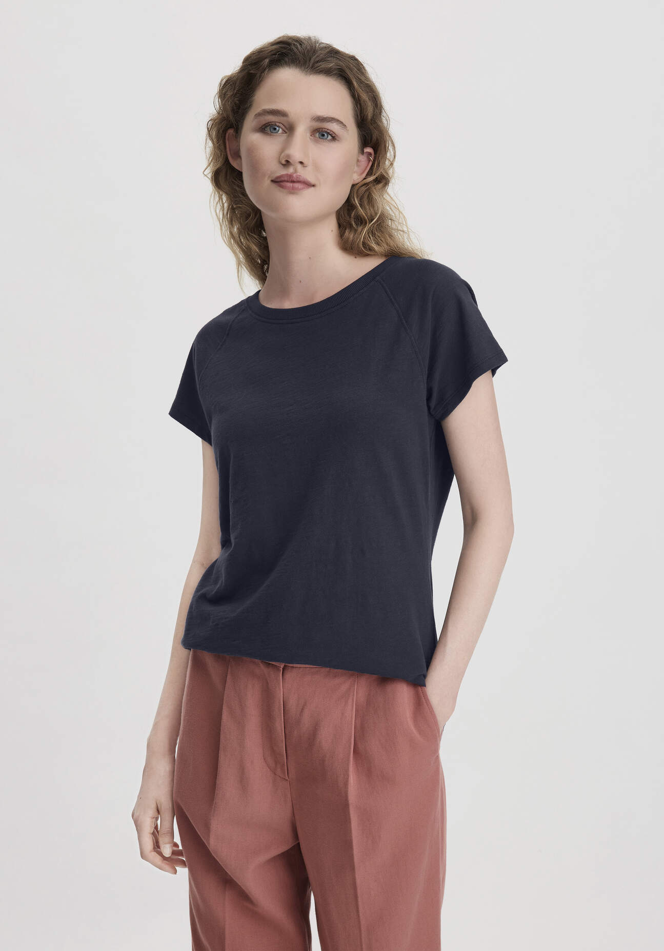Thumbnail - hessnatur Damen Slub Shirt Regular aus Bio-Baumwolle - blau - Größe 42