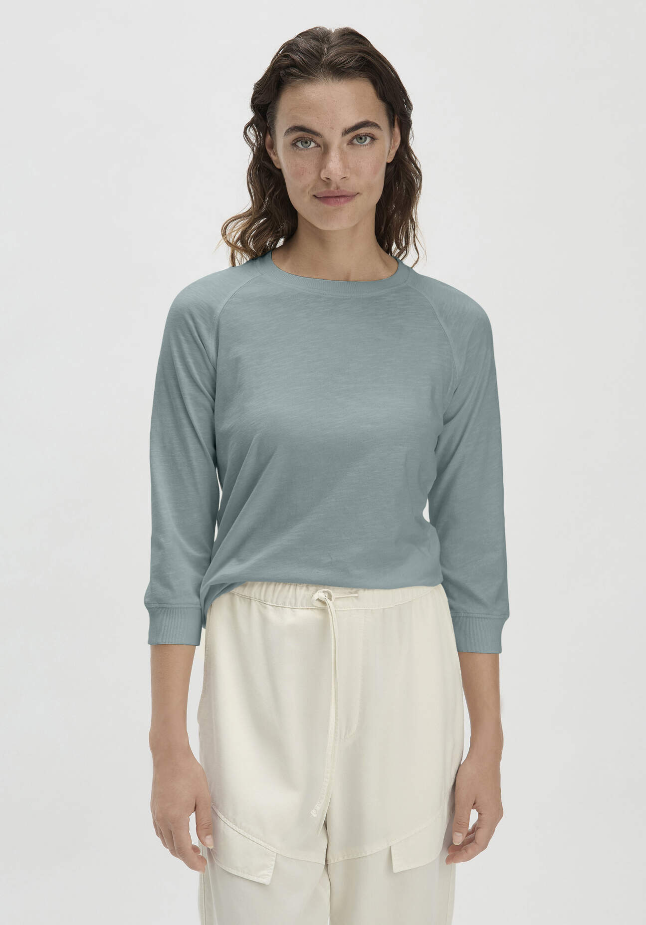 hessnatur Damen Slub Shirt Relaxed aus Bio-Baumwolle - grün Größe 42