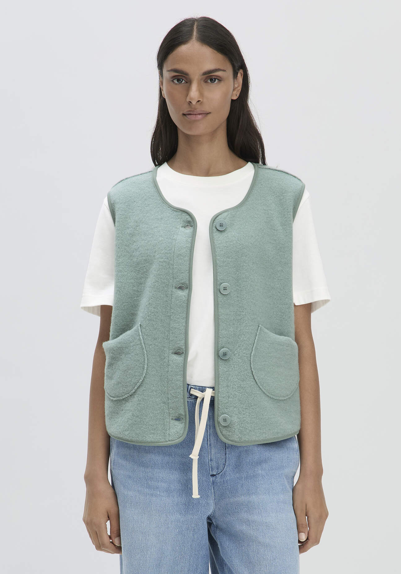 Thumbnail - hessnatur Damen Wollfleece Weste Regular aus Bio-Merinowolle mit Bio-Baumwolle - grün - Größe 44