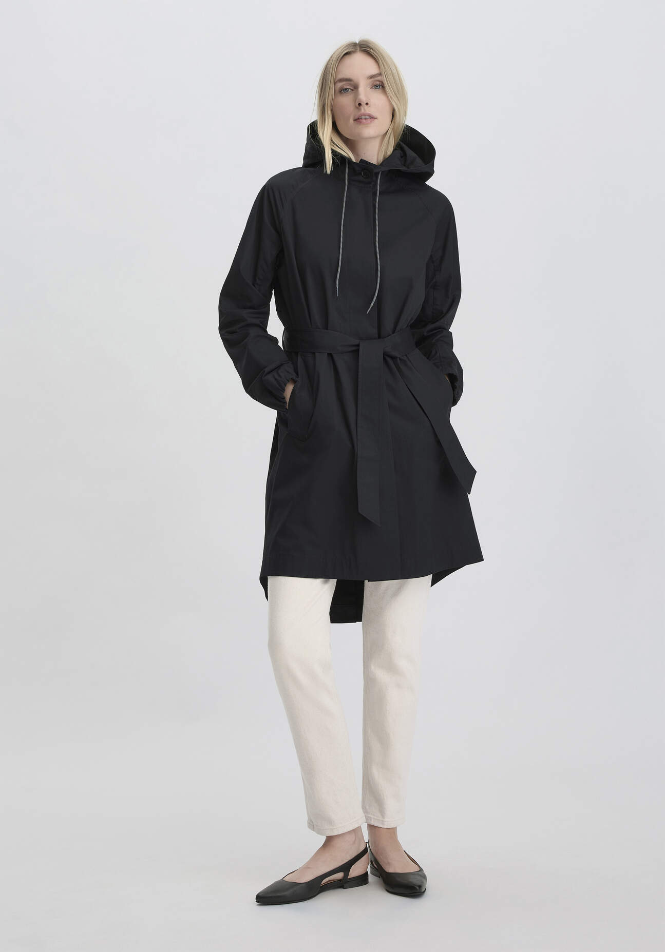Thumbnail - hessnatur Damen Sommer Parka Relaxed NATURE SHELL aus Bio-Baumwolle - schwarz - Größe 36