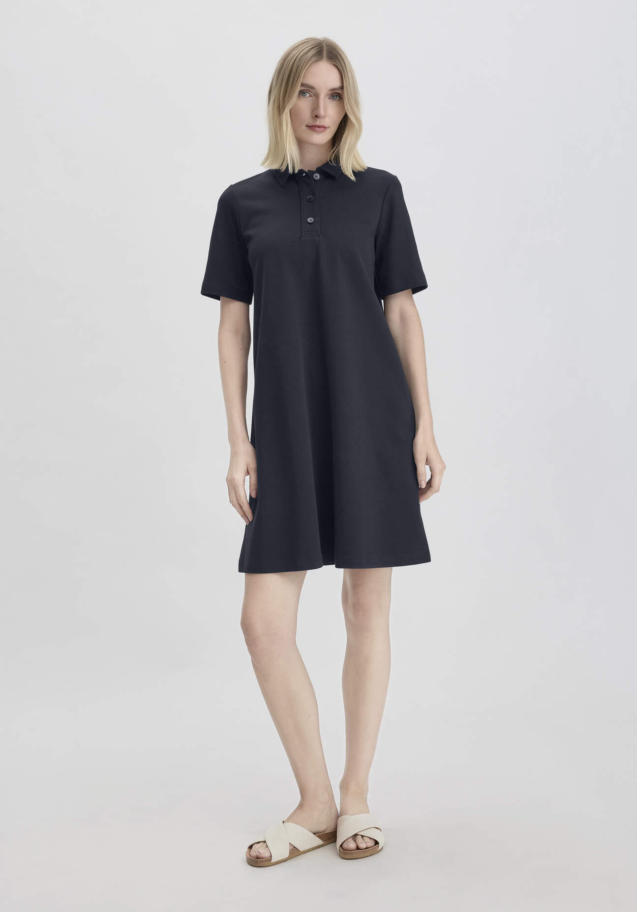 Thumbnail - hessnatur Damen Jersey Kleid Knielang Relaxed aus Bio-Baumwolle - blau - Größe 46