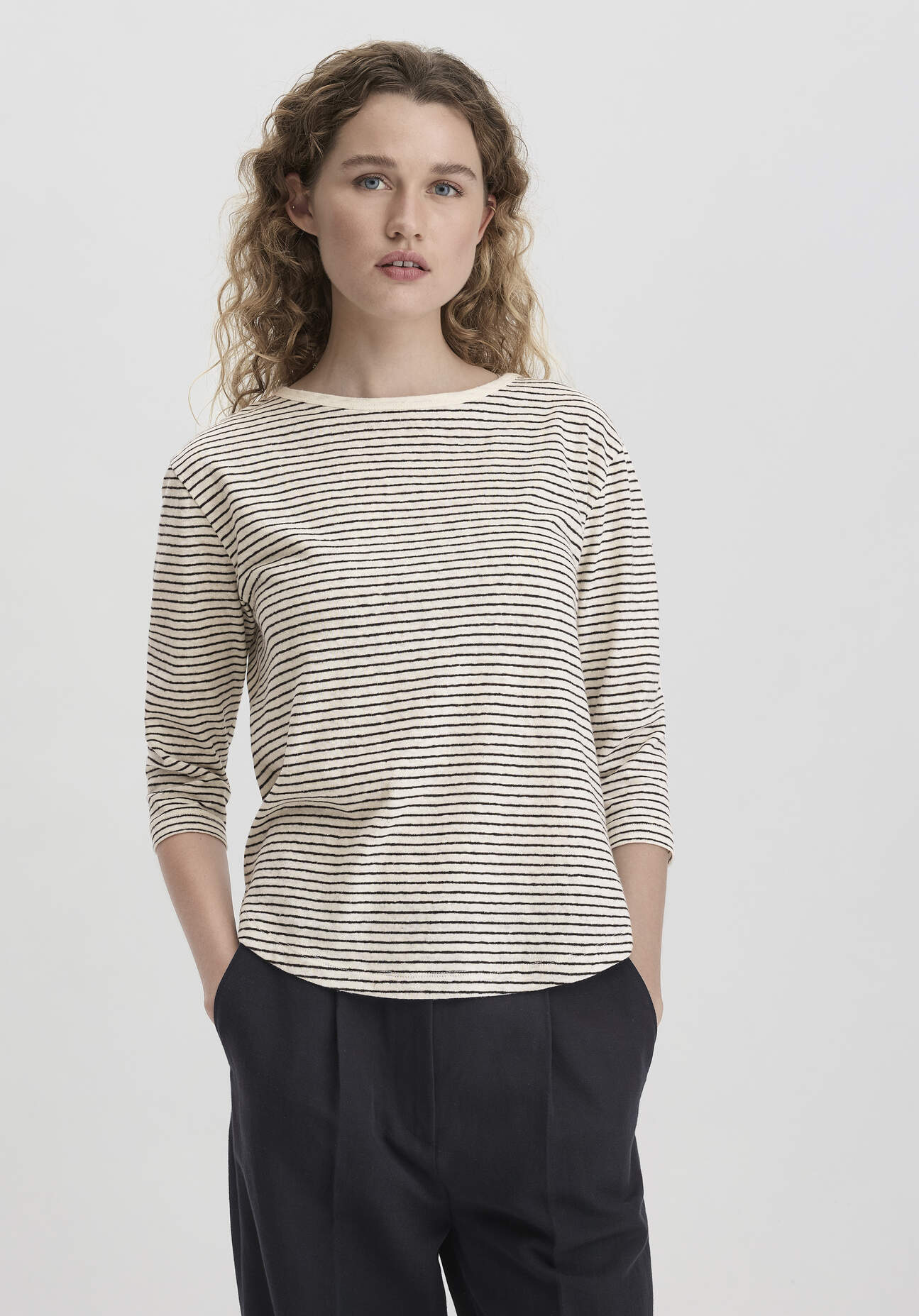 Thumbnail - hessnatur Damen Streifen Longsleeve Relaxed aus Leinen und Bio-Baumwolle - weiß - Größe 36