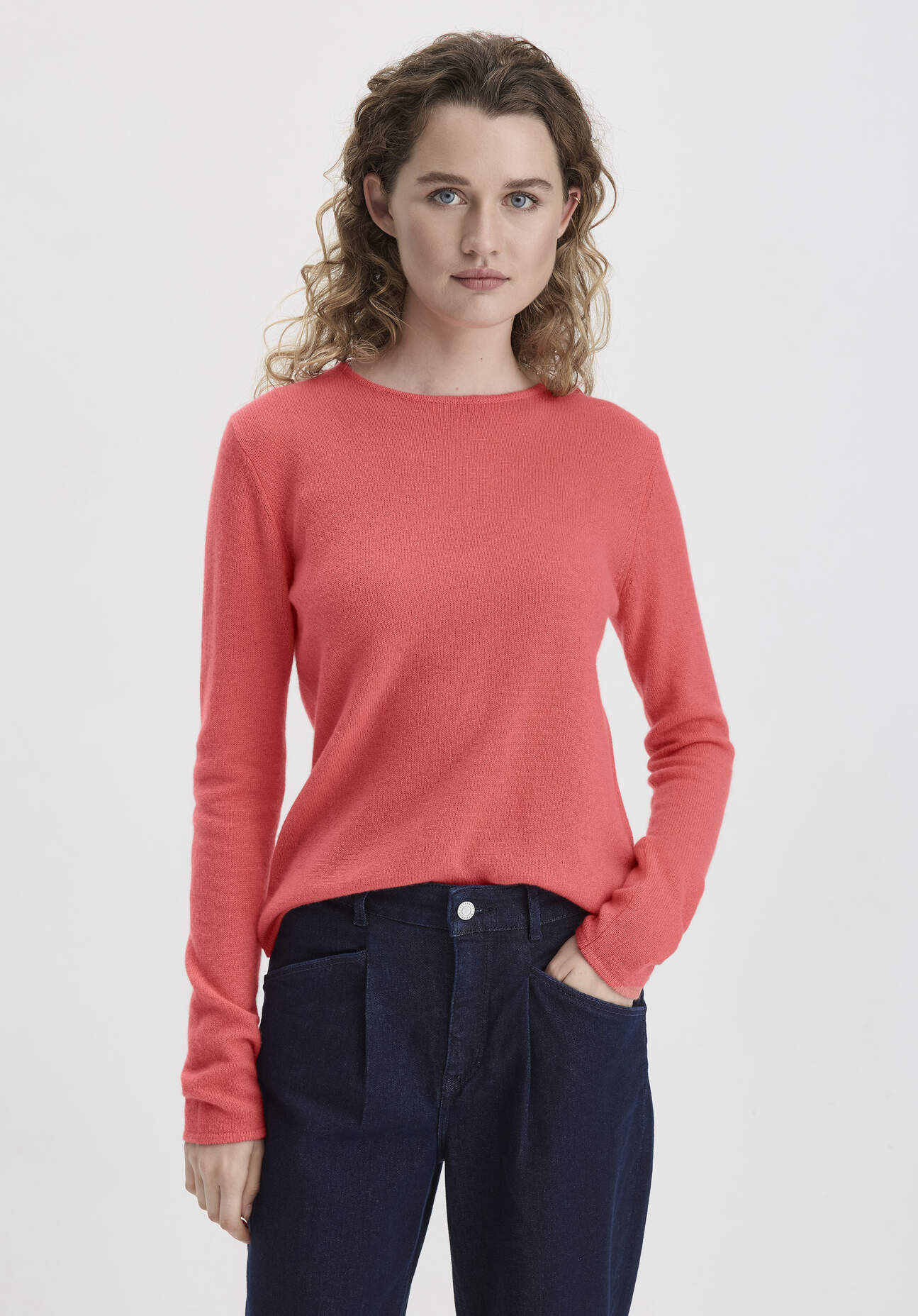 hessnatur Damen Strick Pullover Regular BETTER RECYCLING aus Cashmere - rot Größe 34