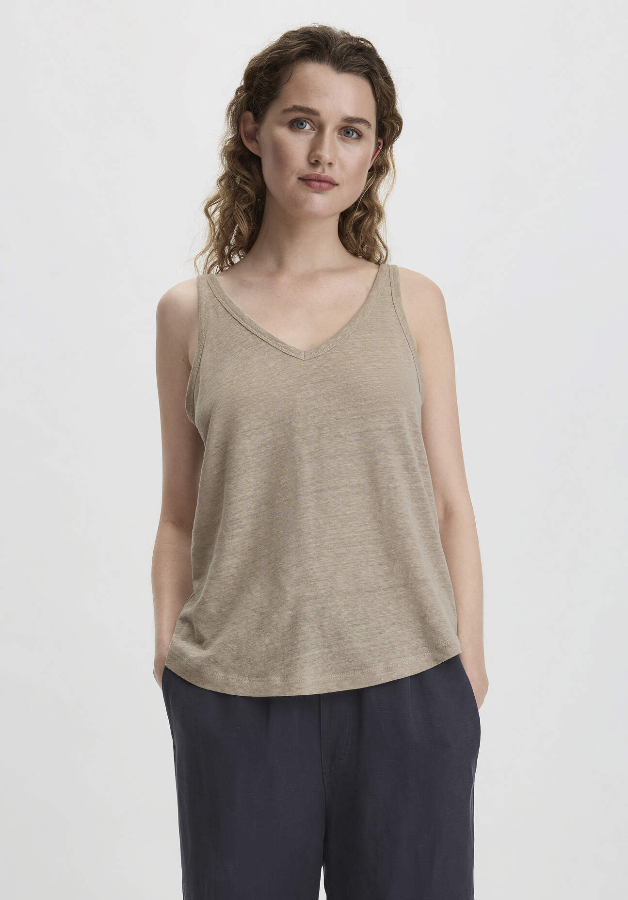 Thumbnail - hessnatur Damen Jersey Top Regular aus Leinen und Bio-Baumwolle - beige - Größe 48