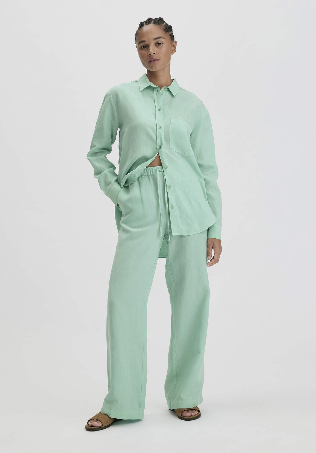 Thumbnail - hessnatur Damen Hose Straight Leg Relaxed aus TENCEL™ Lyocell mit Leinen - grün - Größe 34