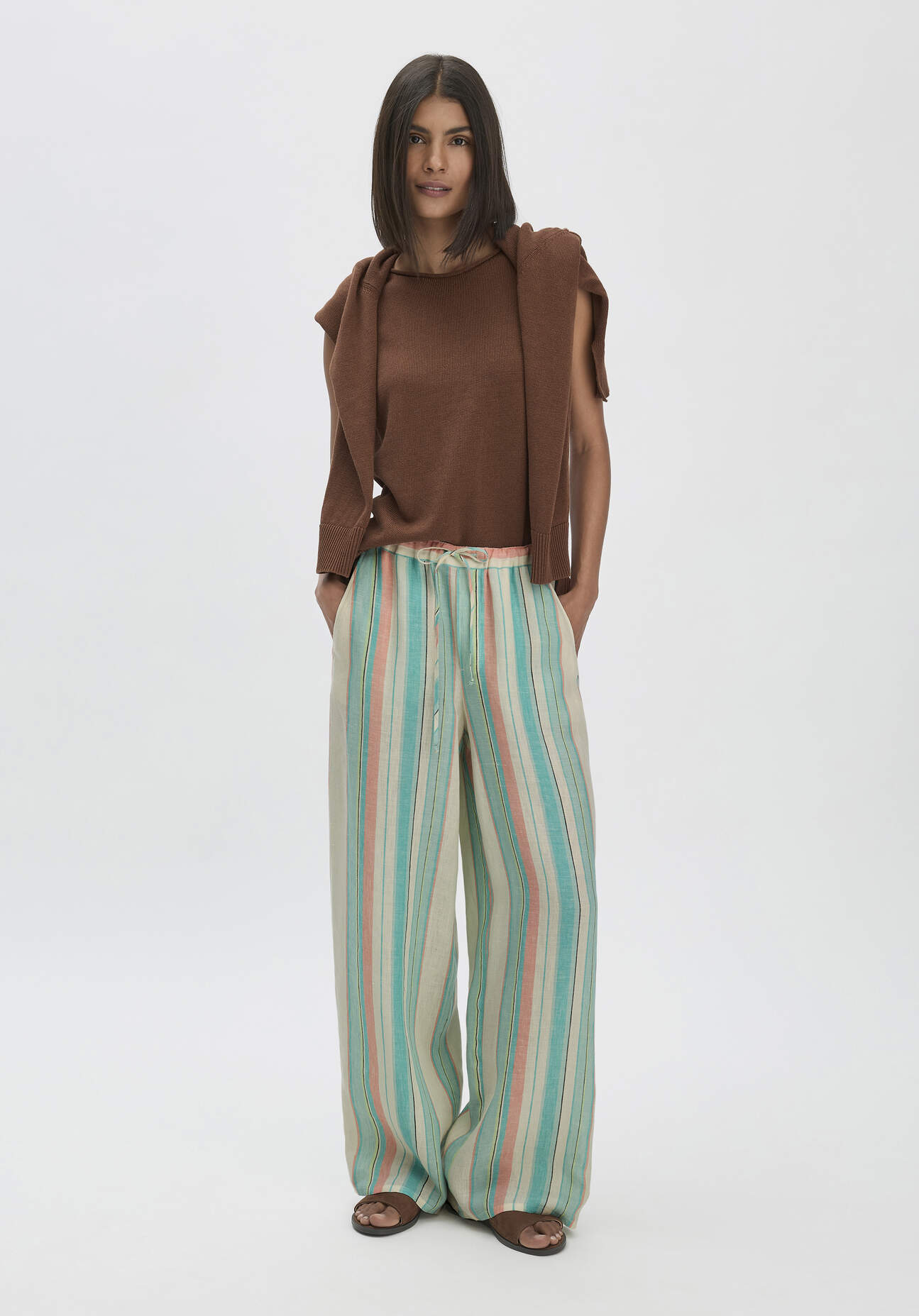 hessnatur Damen Streifen Hose Straight Leg Relaxed aus Leinen - grün Größe 34