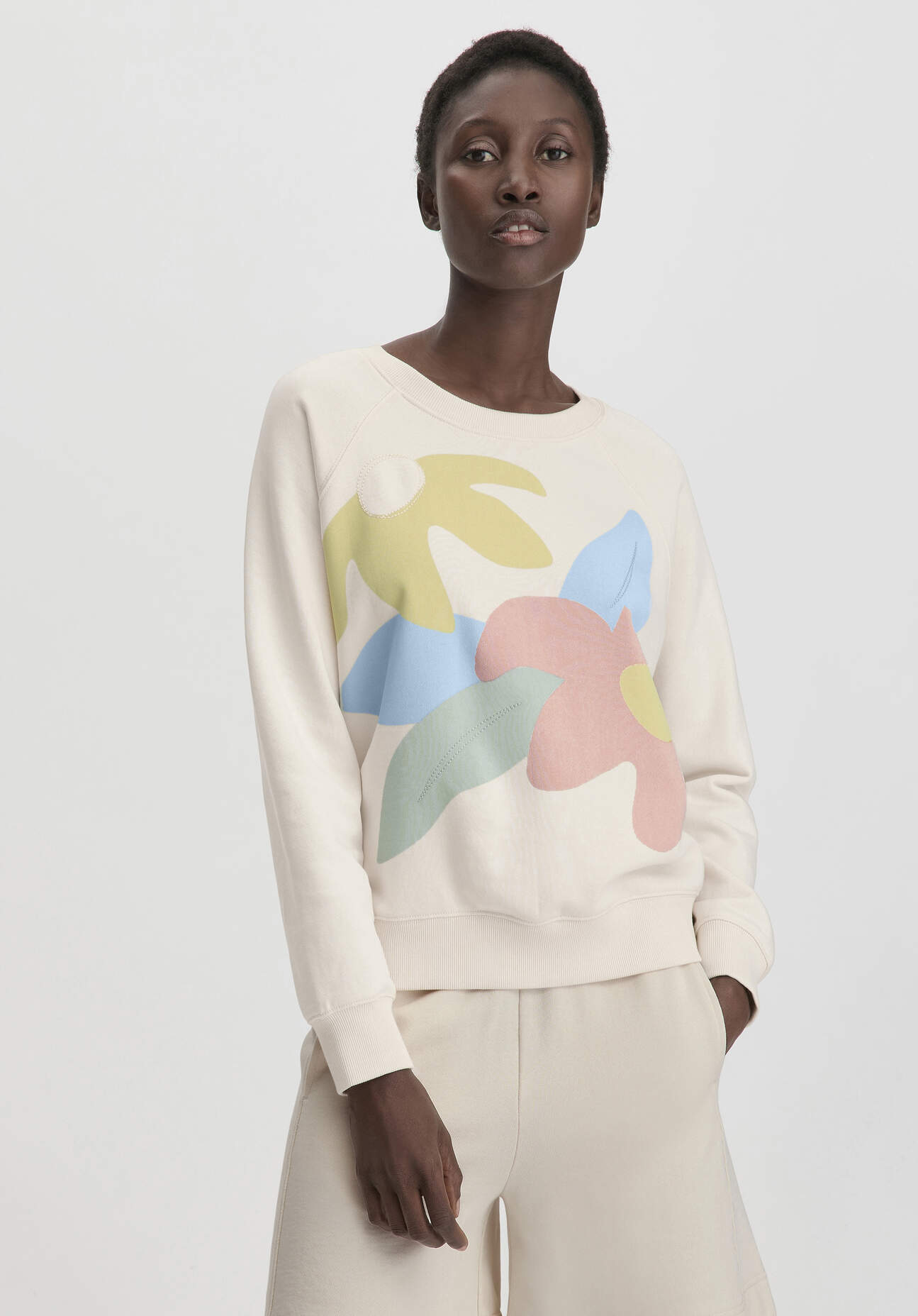 Thumbnail - hessnatur Damen Print Sweatshirt Oversize aus Bio-Baumwolle - natur - Größe L