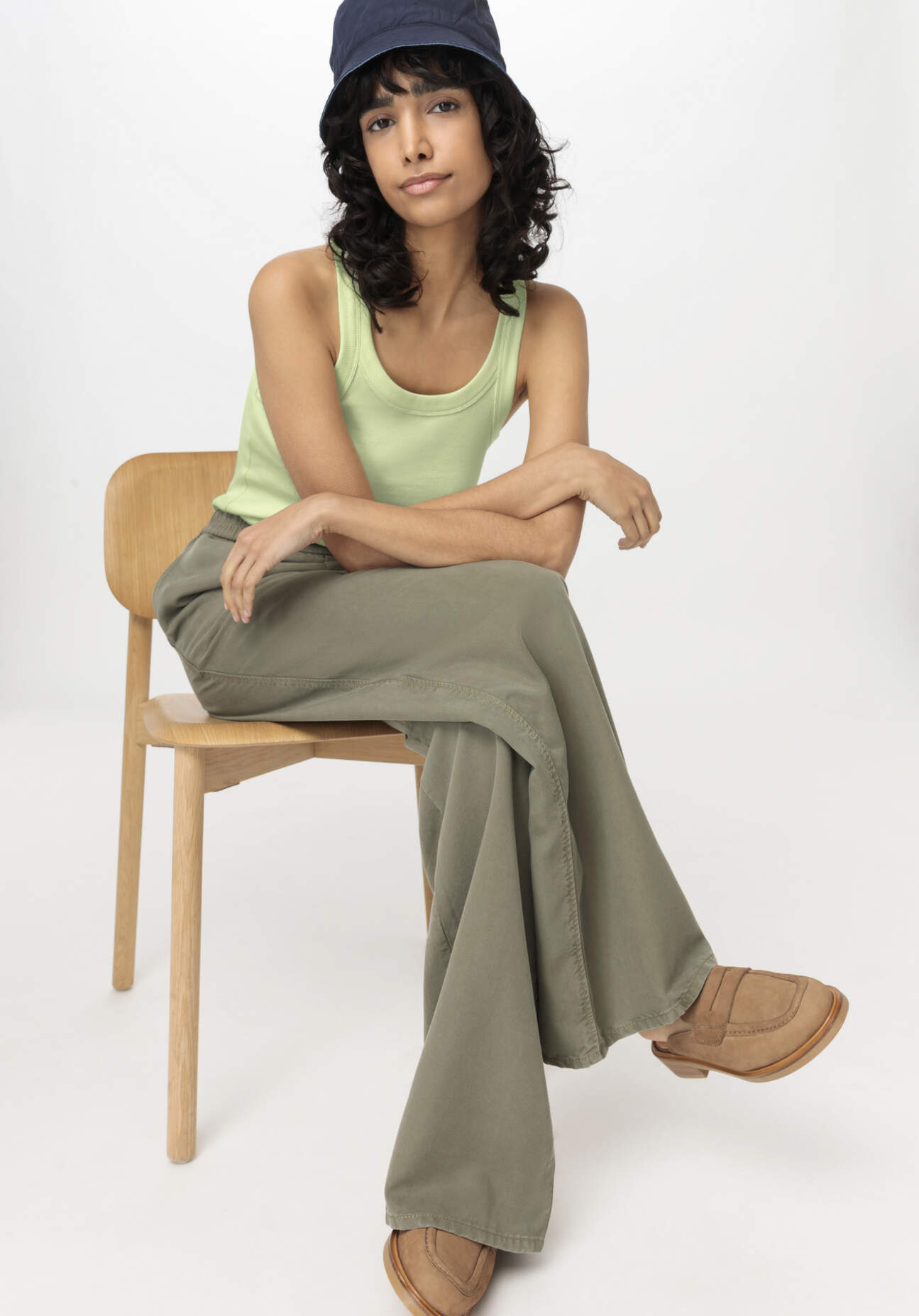Thumbnail - hessnatur Damen Rib Top Slim aus Bio-Baumwolle - grün - Größe 36
