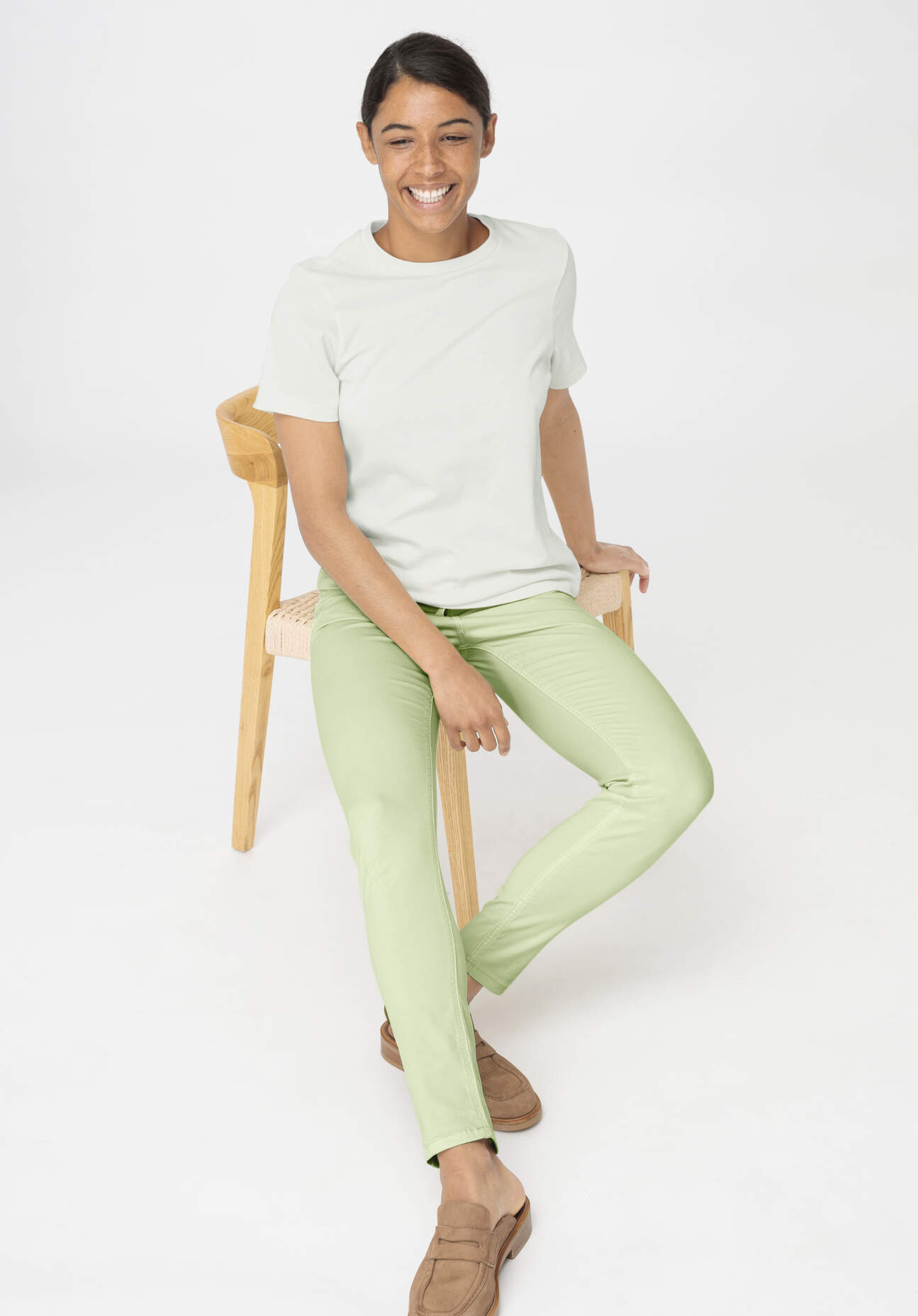 Thumbnail - hessnatur Damen Hose Five Pocket Skinny aus TENCEL™ Lyocell mit Bio-Baumwolle - grün - Größe 36