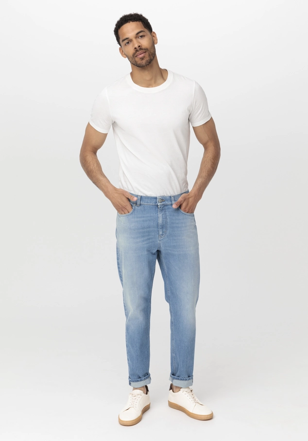 hessnatur, MADS Relaxed Tapered jeans made from organic denim