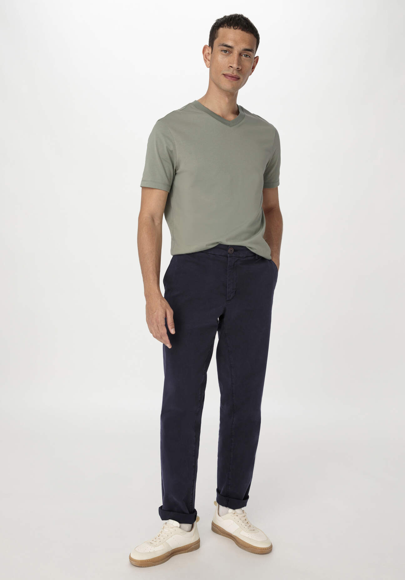 hessnatur Herren Chino LENN Regular aus Bio-Baumwolle - blau Grösse54