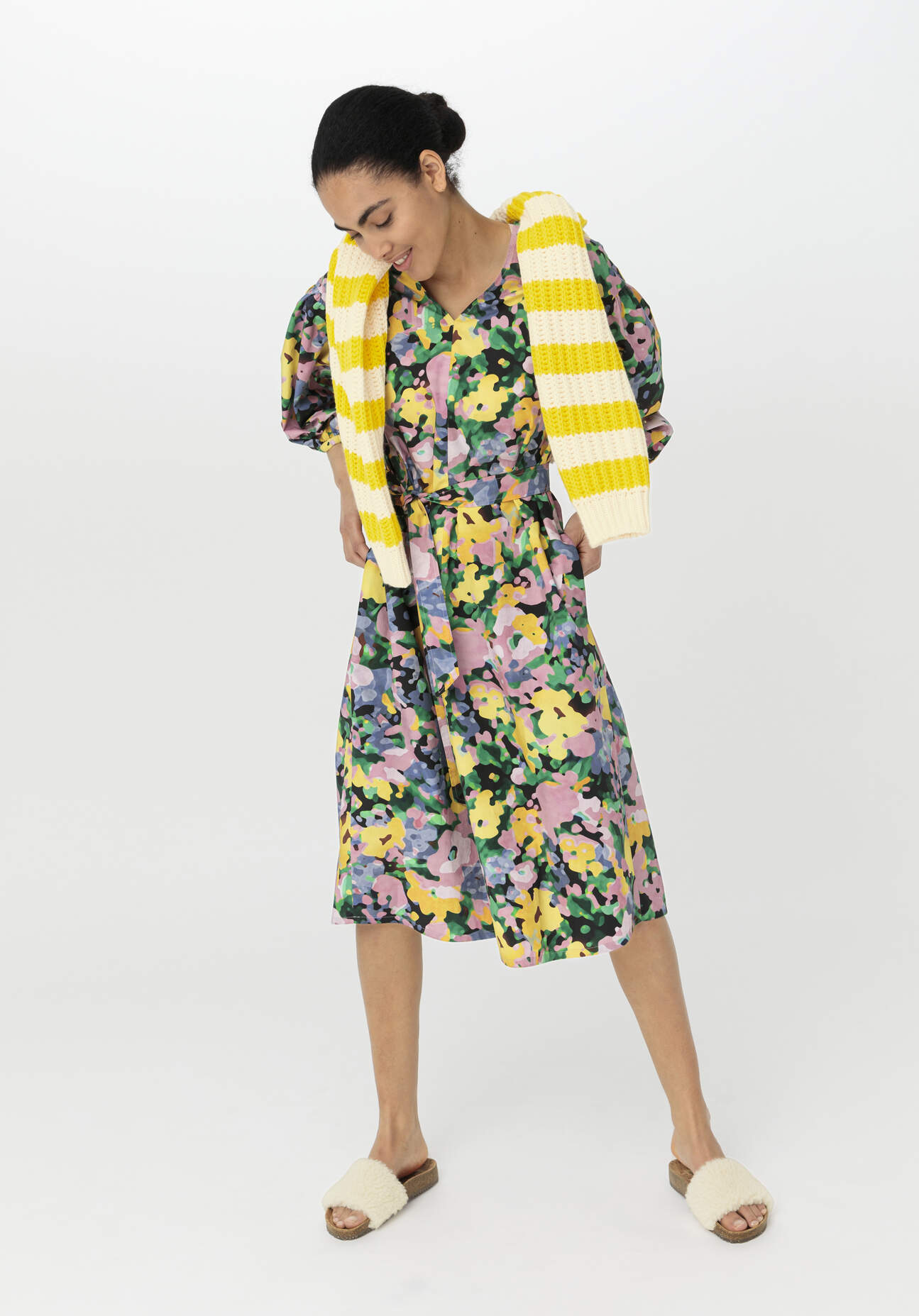 hessnatur Damen Kleid Midi Oversize aus Bio-Baumwolle - schwarz GrösseL
