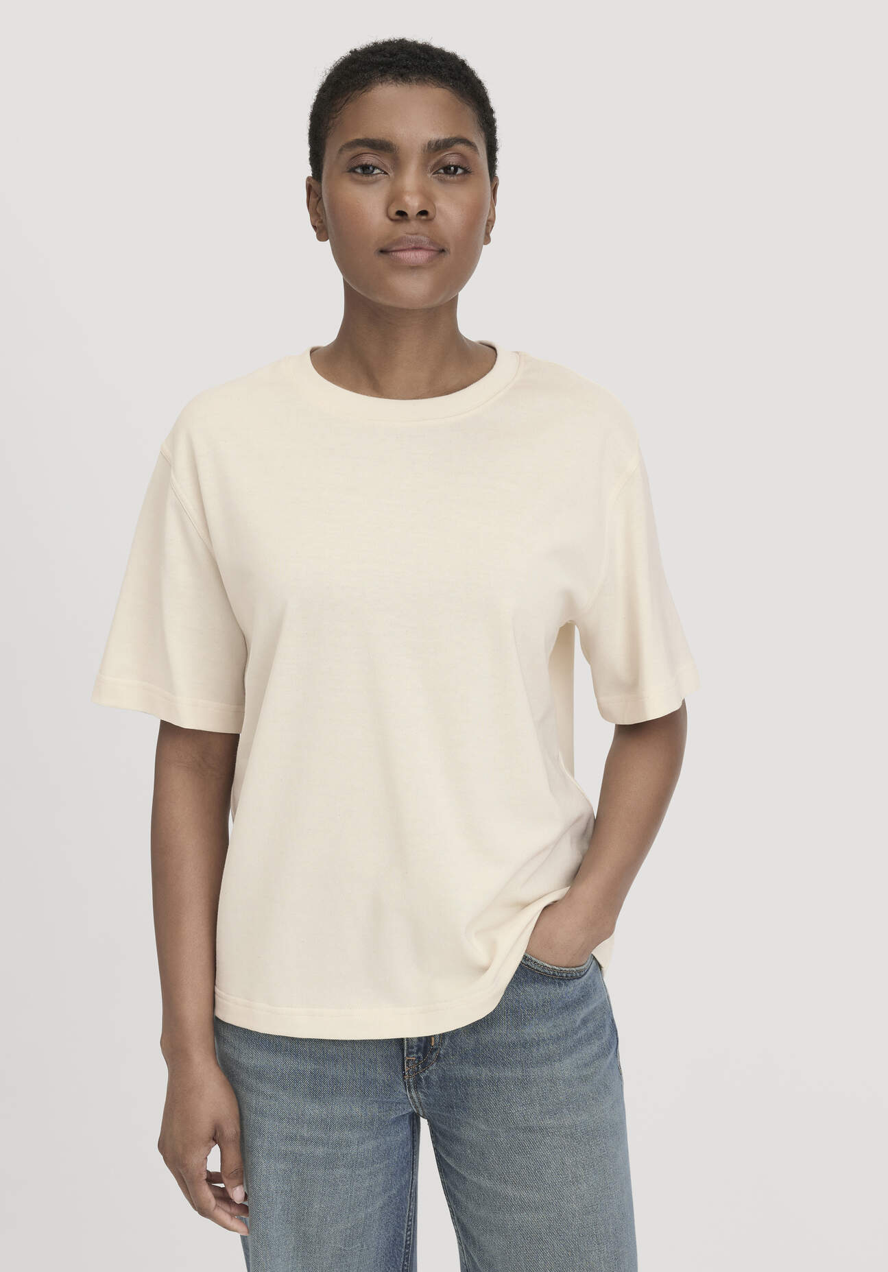 hessnatur Damen Heavy Jersey T-Shirt Oversize aus Bio-Baumwolle - naturfarben Grösse48